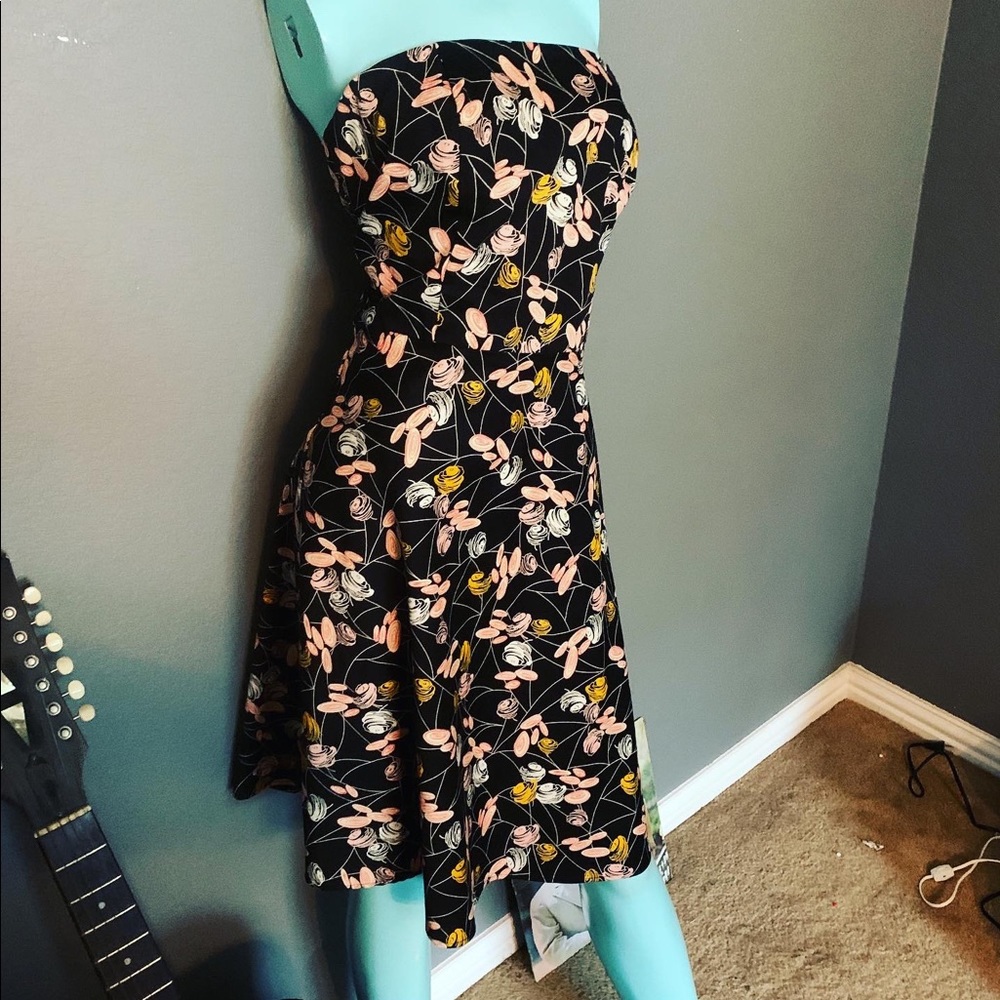 NWOT Lily Strapless a-line cotton Dress fit and flare abstract GEO floral